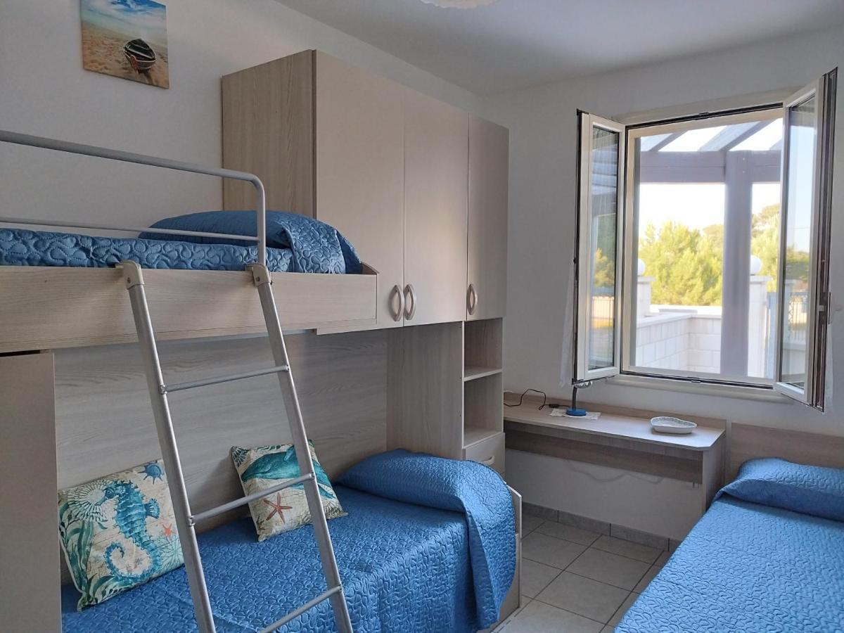Casa Vacanze Il Sorriso Di Emi Torre Suda Esterno foto